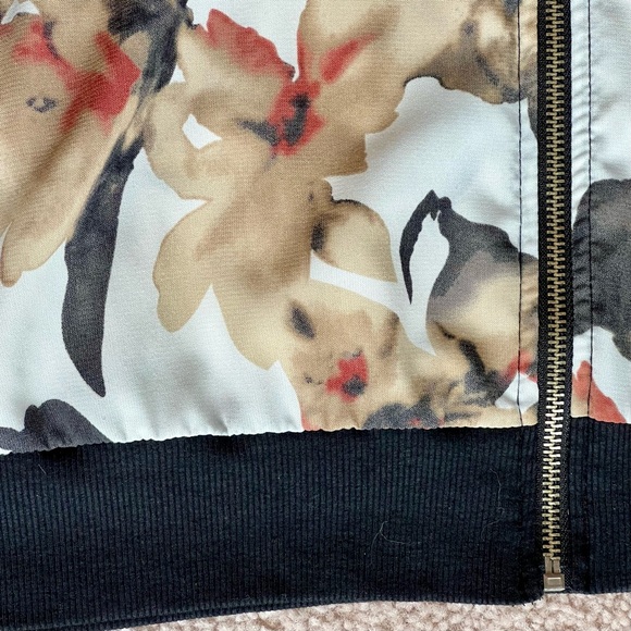 Floral Bomber Jacket - Picture 3 of 7